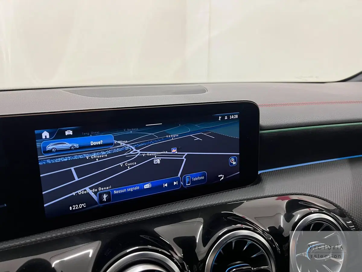 Mercedes-Benz CLA Shooting Brake usata a Brescia (14)