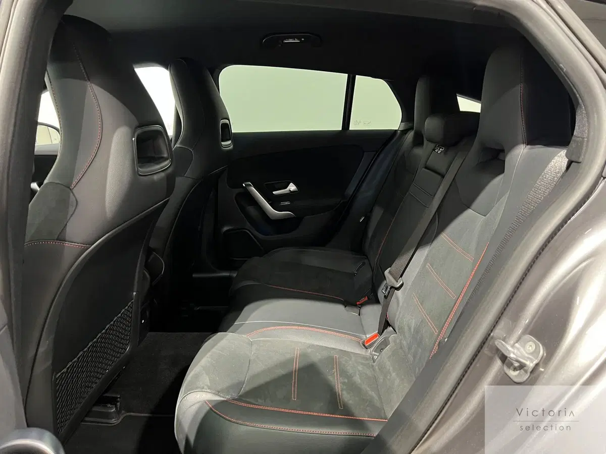 Mercedes-Benz CLA Shooting Brake usata a Brescia (15)