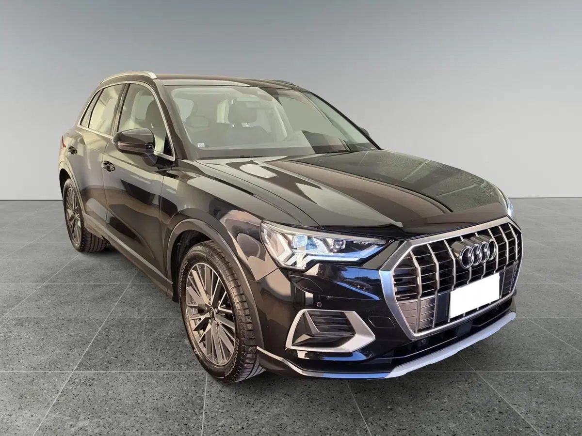 Audi Q3 usata a Bari (11)