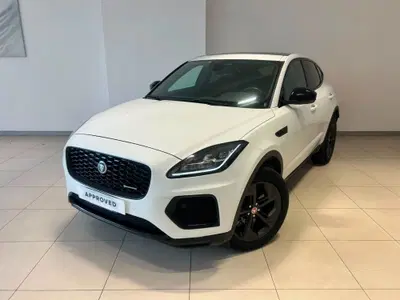 Jaguar E-Pace 2.0D I4 163 CV AWD Auto R-Dynamic Black del 2022 usata a Napoli