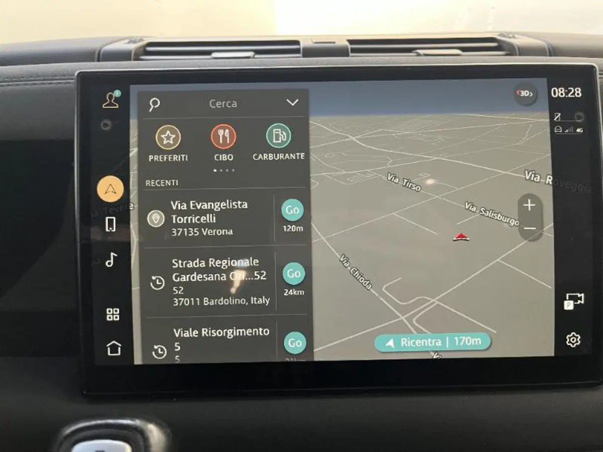 Land Rover Defender usata a Venezia (20)