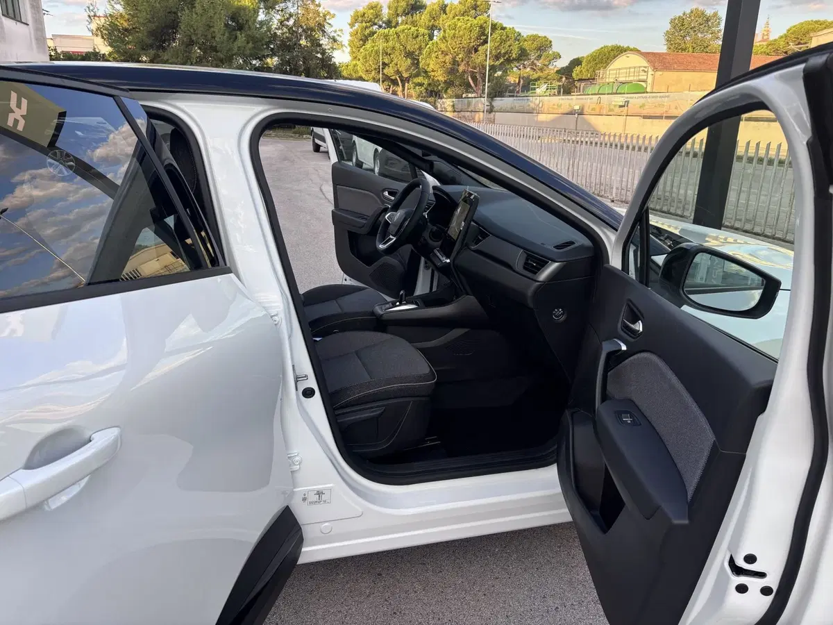 Renault Captur nuova a Ancona (13)