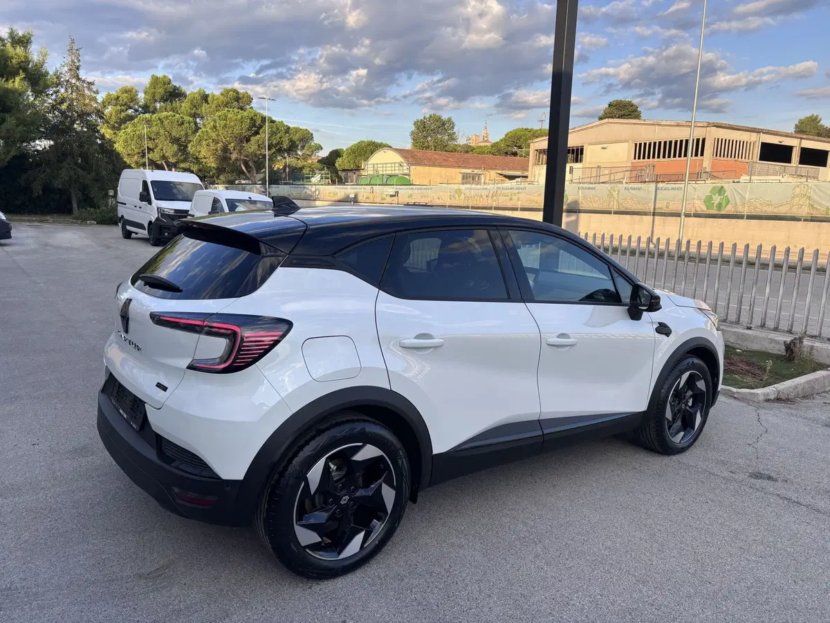 Renault Captur nuova a Ancona (5)