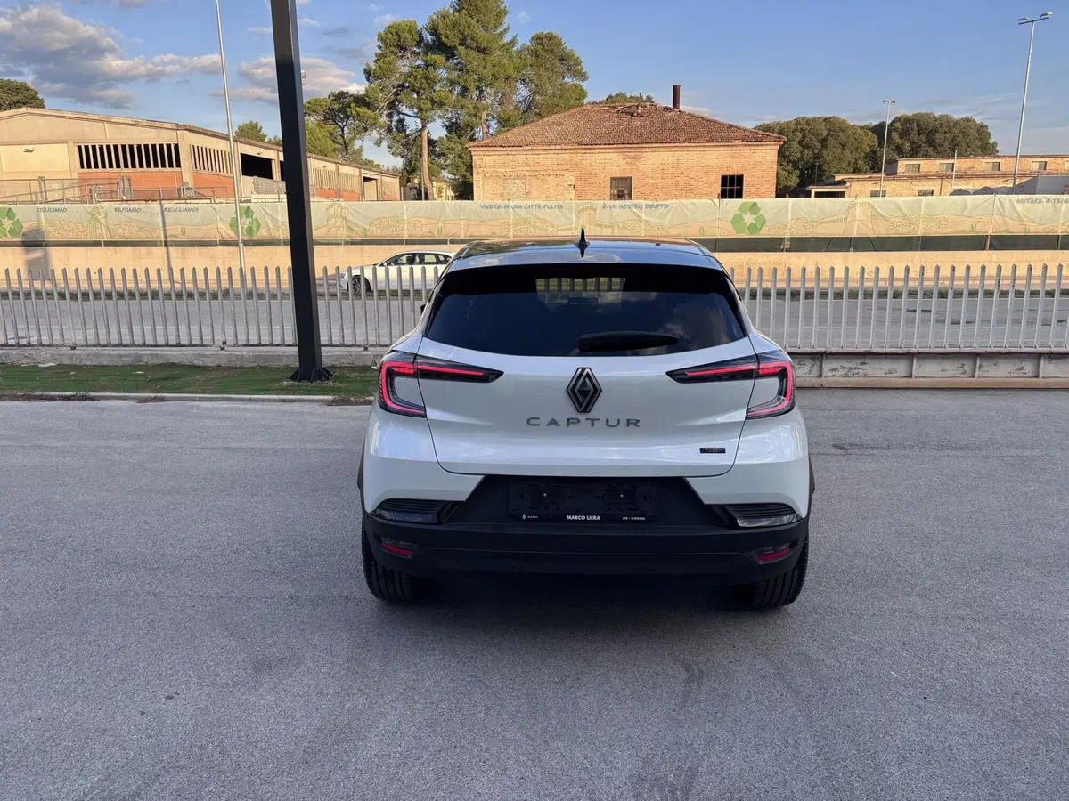 Renault Captur nuova a Ancona (6)