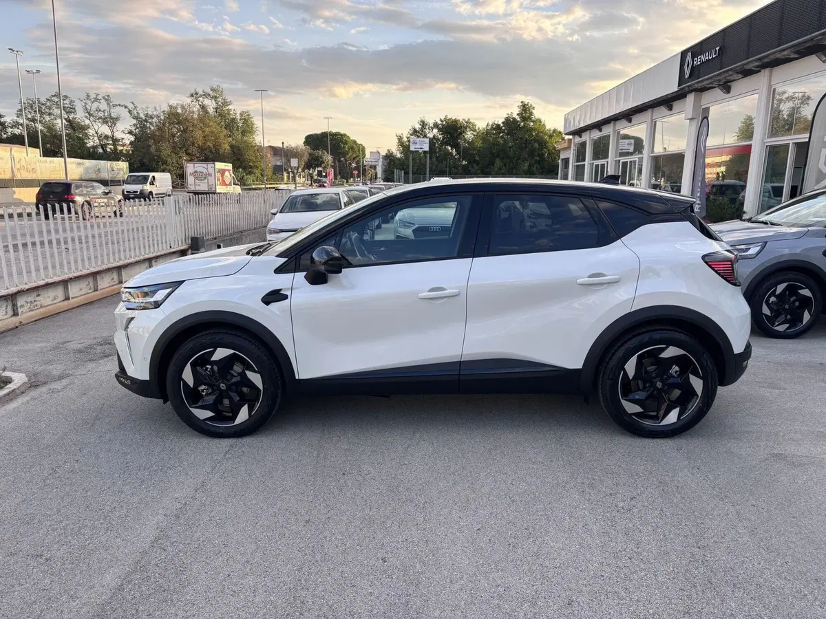 Renault Captur nuova a Ancona (8)