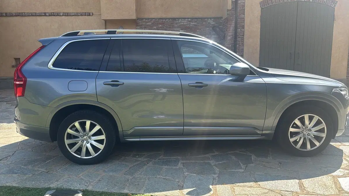Volvo XC90 usata a Cuneo (3)