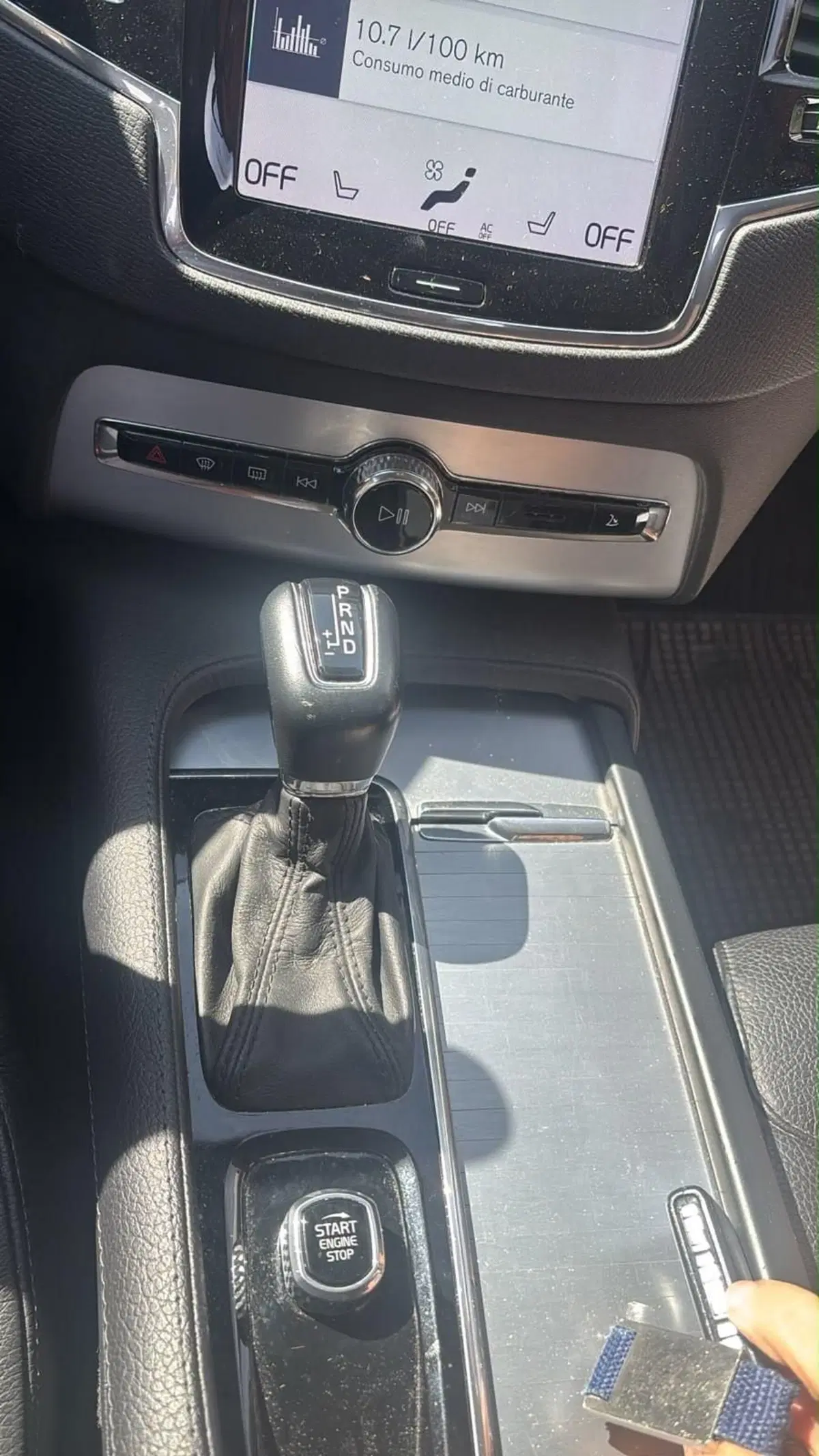 Volvo XC90 usata a Cuneo (9)