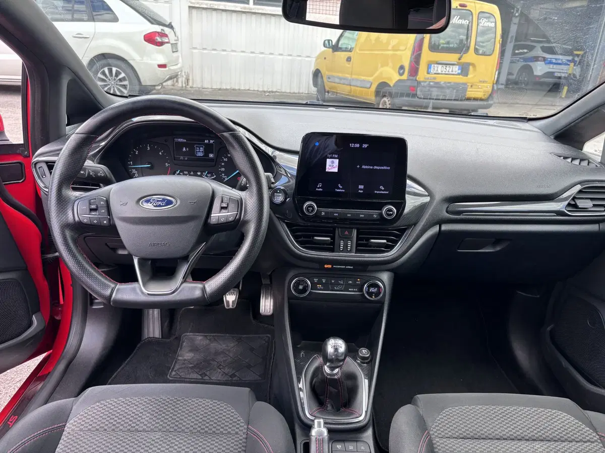 Ford Fiesta usata a Ancona (15)