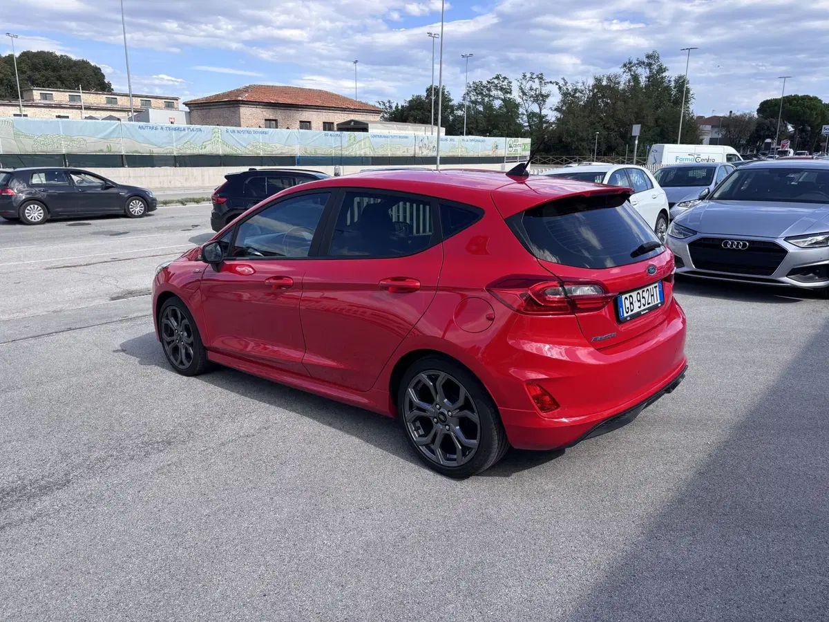 Ford Fiesta usata a Ancona (7)