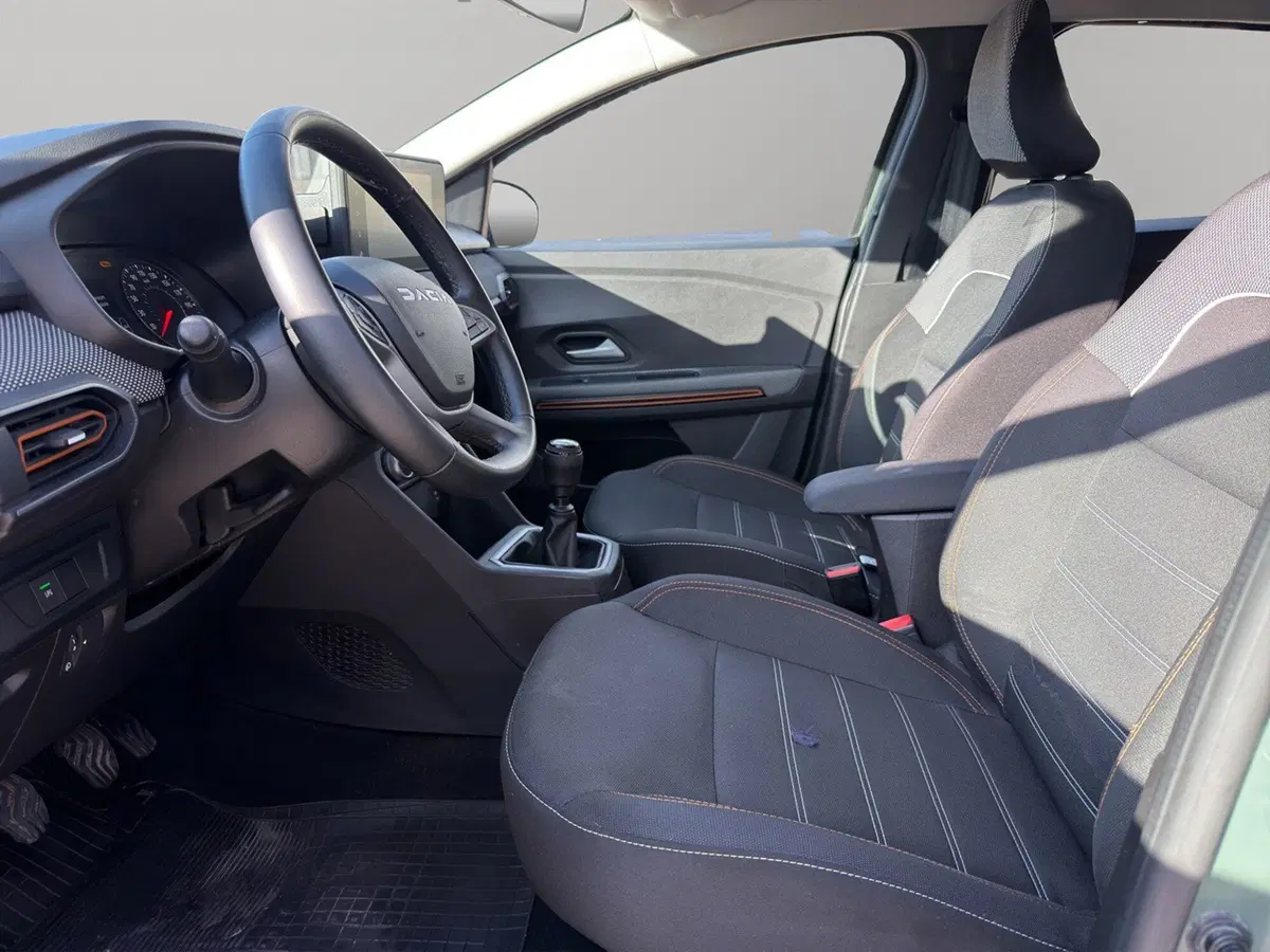 Dacia Sandero usata a Perugia (10)