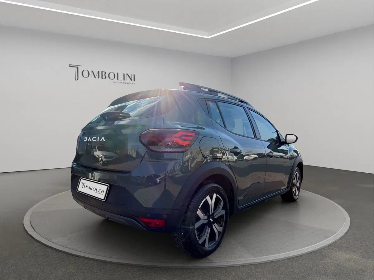 Dacia Sandero usata a Perugia (6)