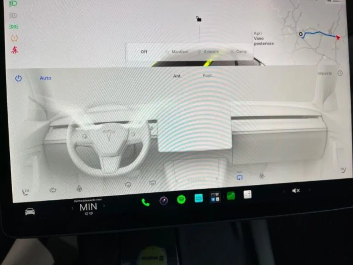 Tesla Model Y usata a Verona (14)