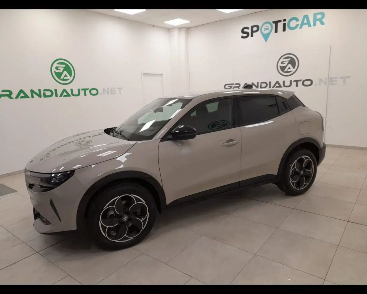 Alfa Romeo Junior nuova a Imperia (2)