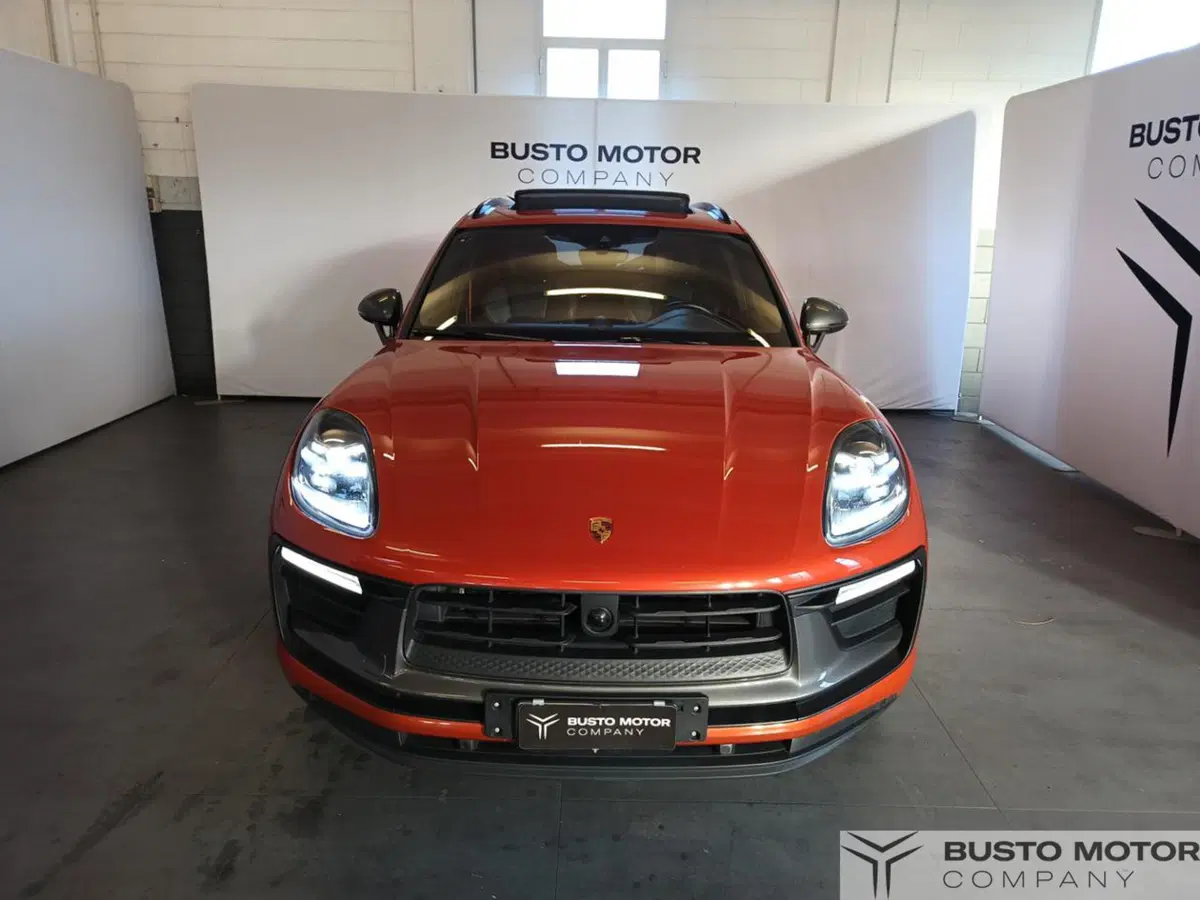 Porsche Macan usata a Varese (2)