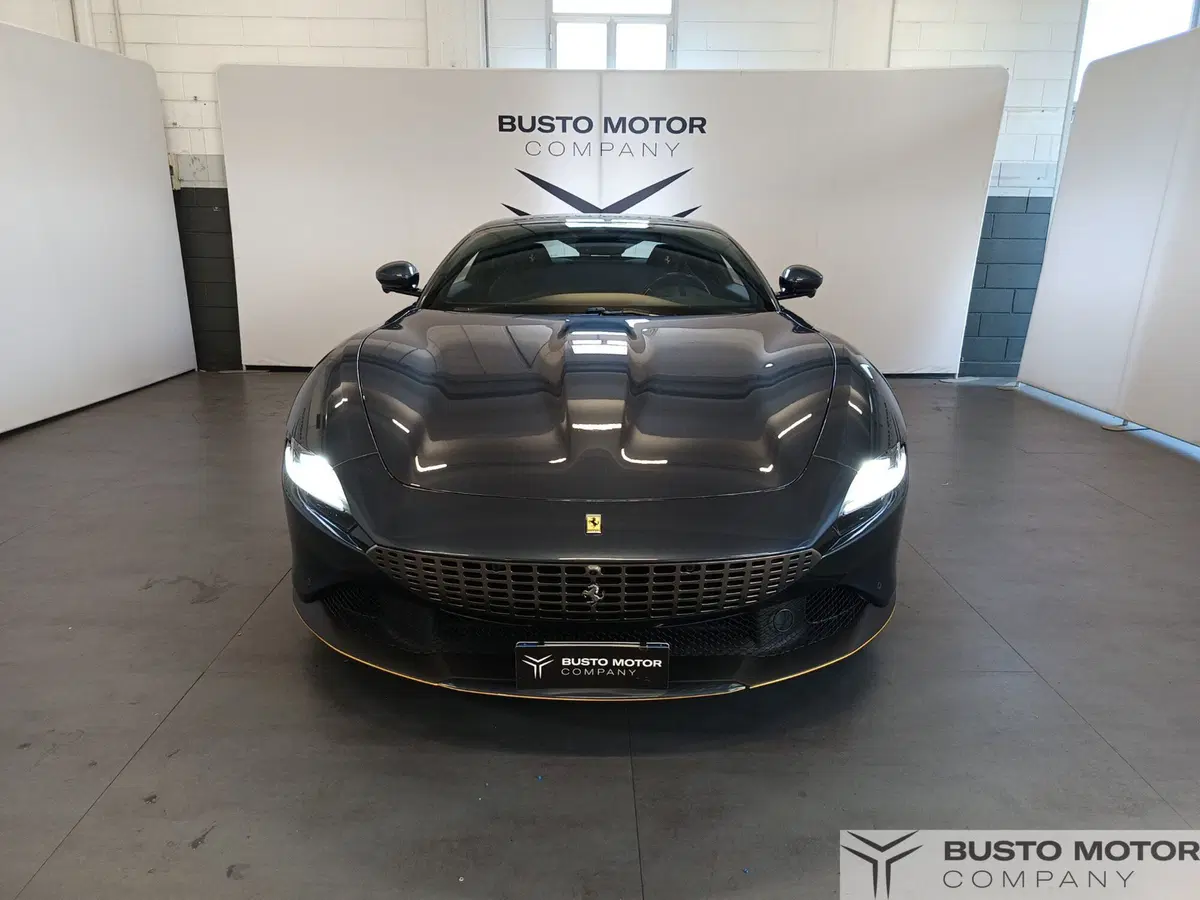 Ferrari Roma Spider usata a Varese (2)