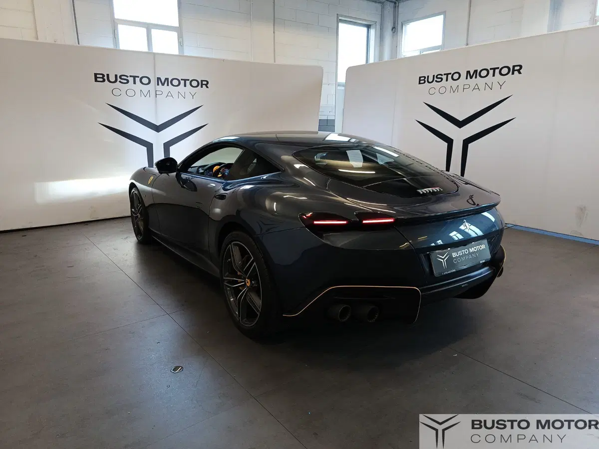 Ferrari Roma Spider usata a Varese (6)