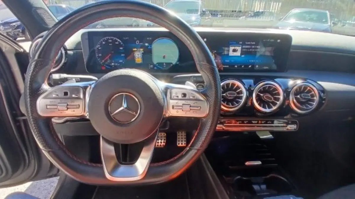 Mercedes-Benz Classe A Sedan usata a Potenza (10)
