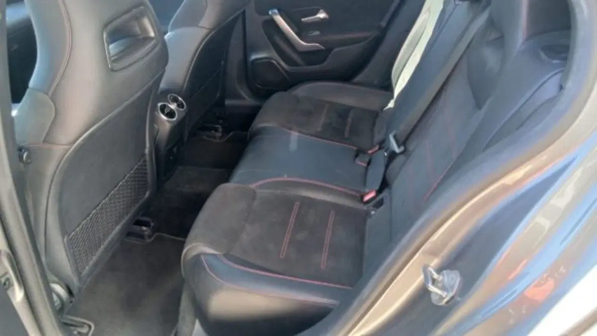 Mercedes-Benz Classe A Sedan usata a Potenza (14)