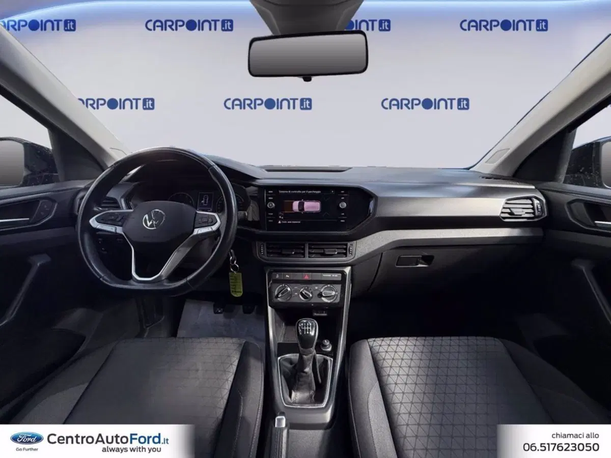 Volkswagen T-Cross usata a Roma (10)