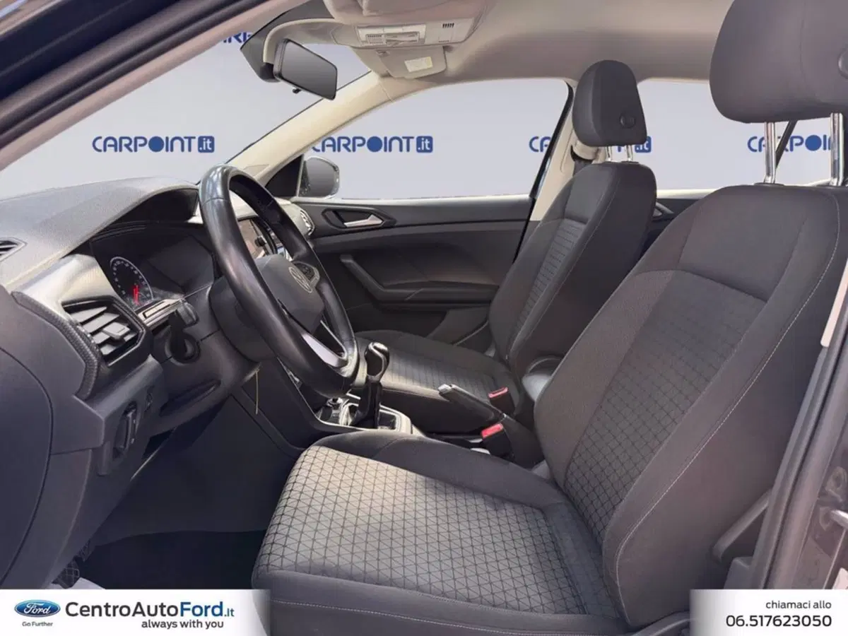 Volkswagen T-Cross usata a Roma (9)