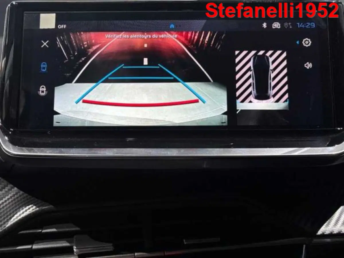 Peugeot 208 nuova a Bologna (12)