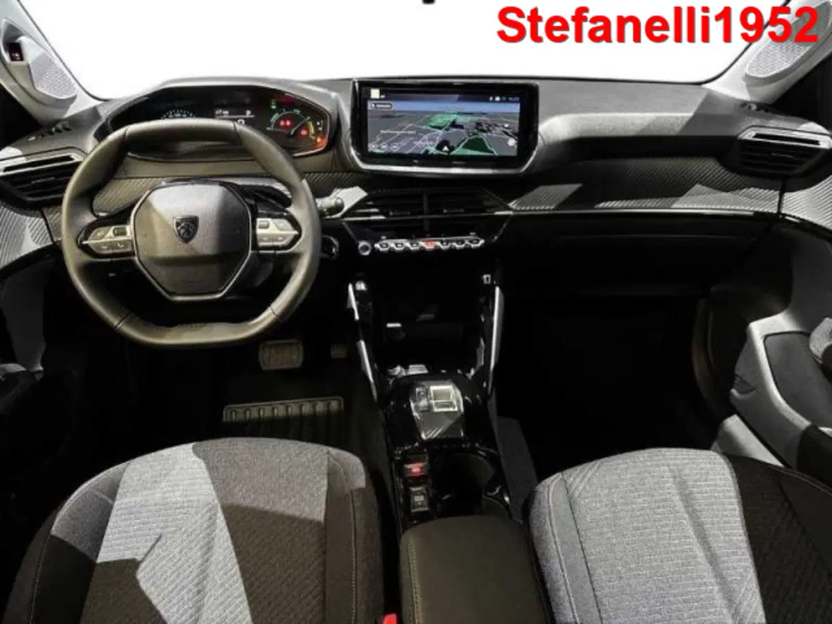 Peugeot 208 nuova a Bologna (13)