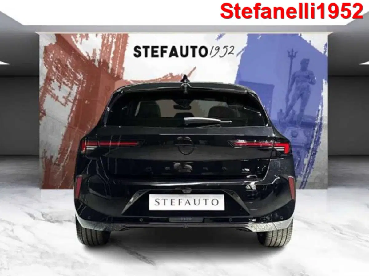 Opel Astra nuova a Bologna (6)