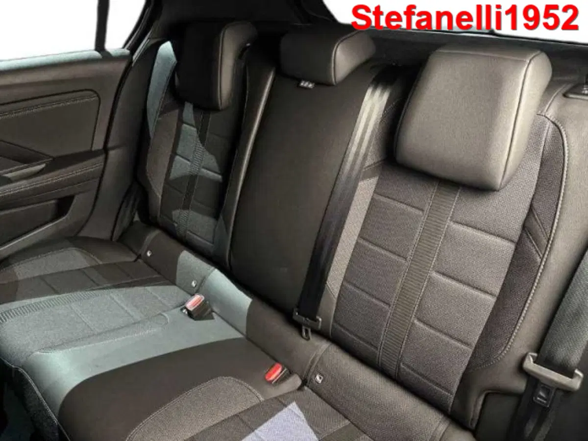Opel Astra nuova a Bologna (9)