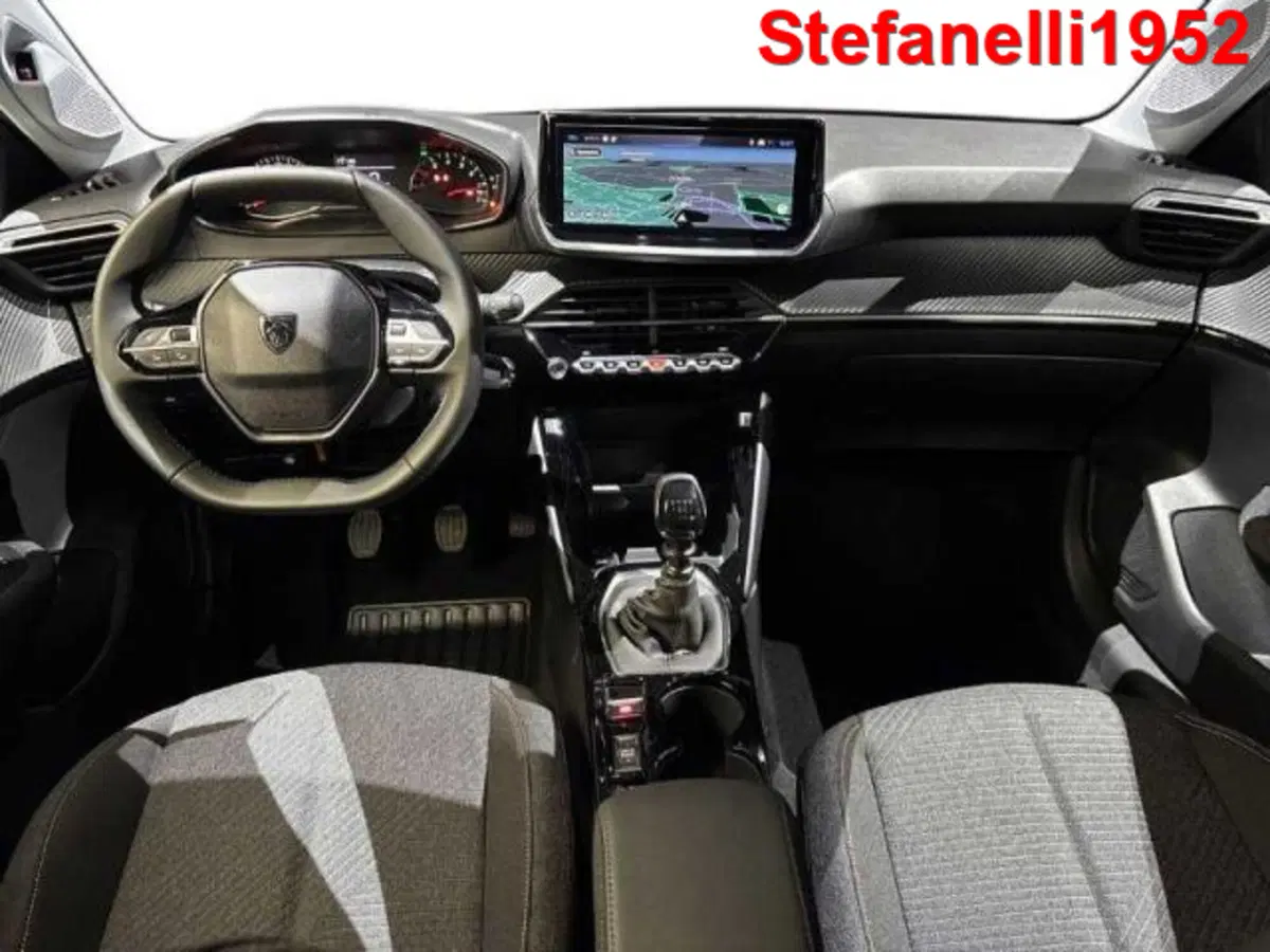 Peugeot 208 nuova a Bologna (13)