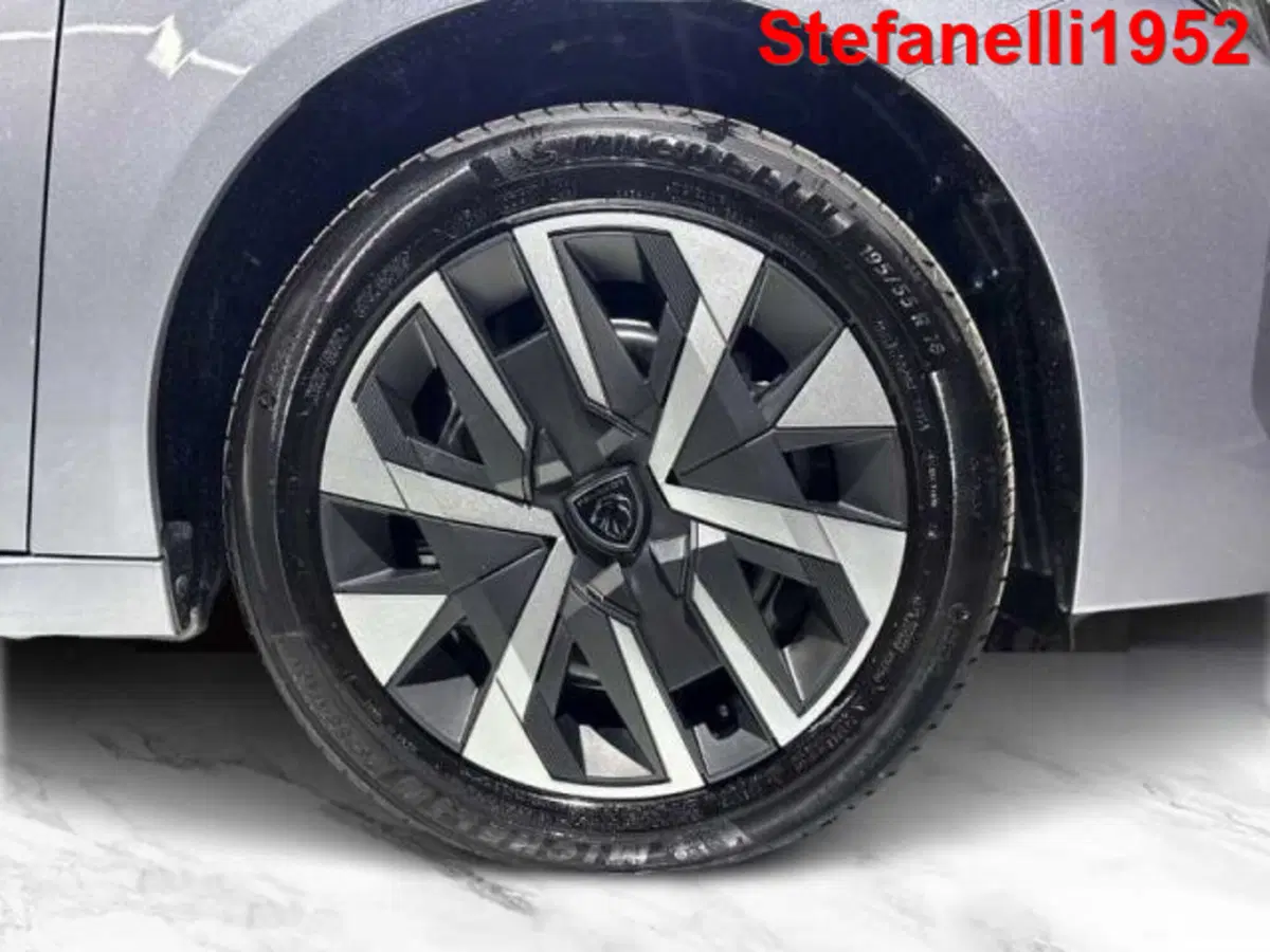 Peugeot 208 nuova a Bologna (8)