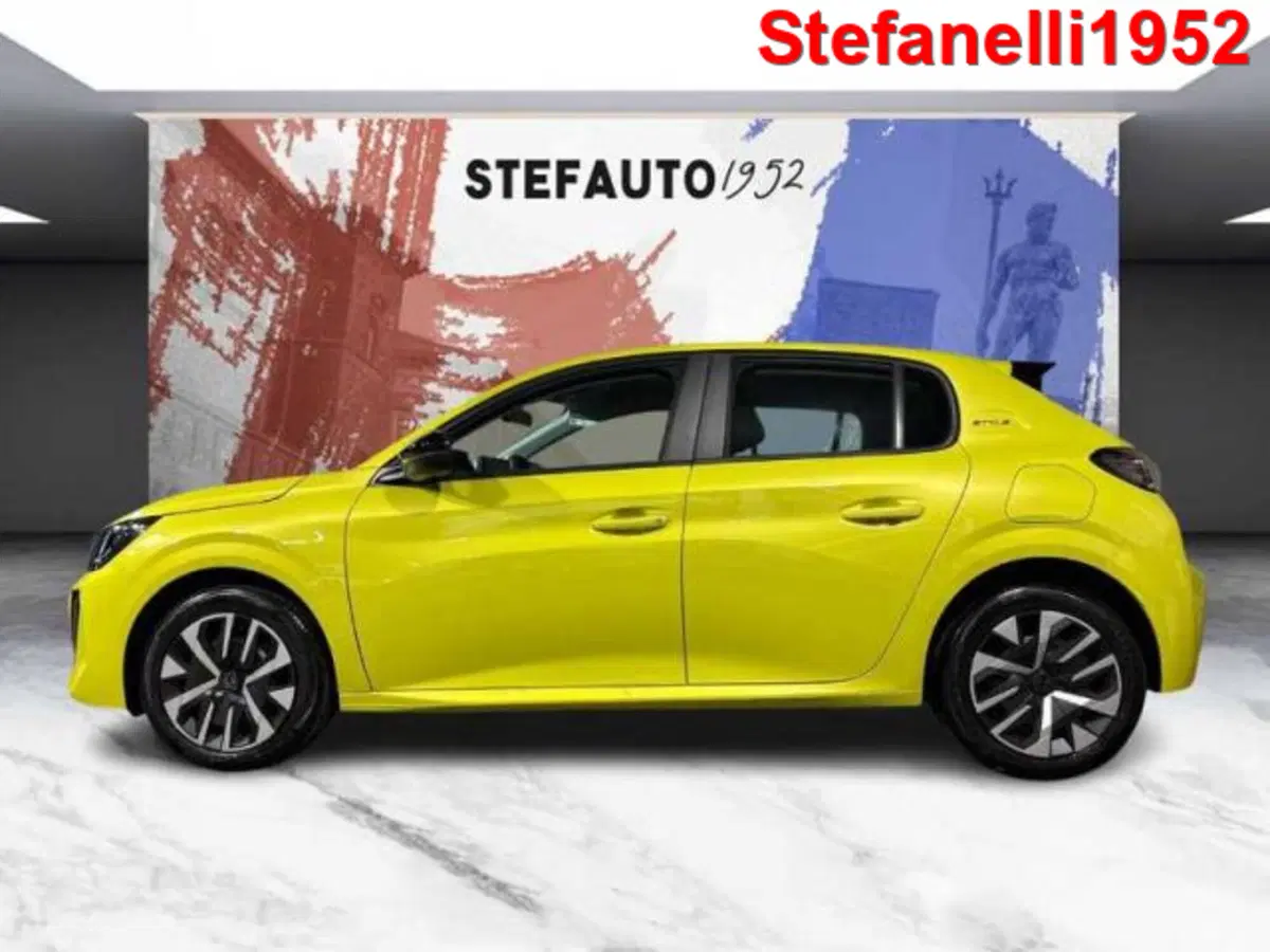 Peugeot 208 nuova a Bologna (3)