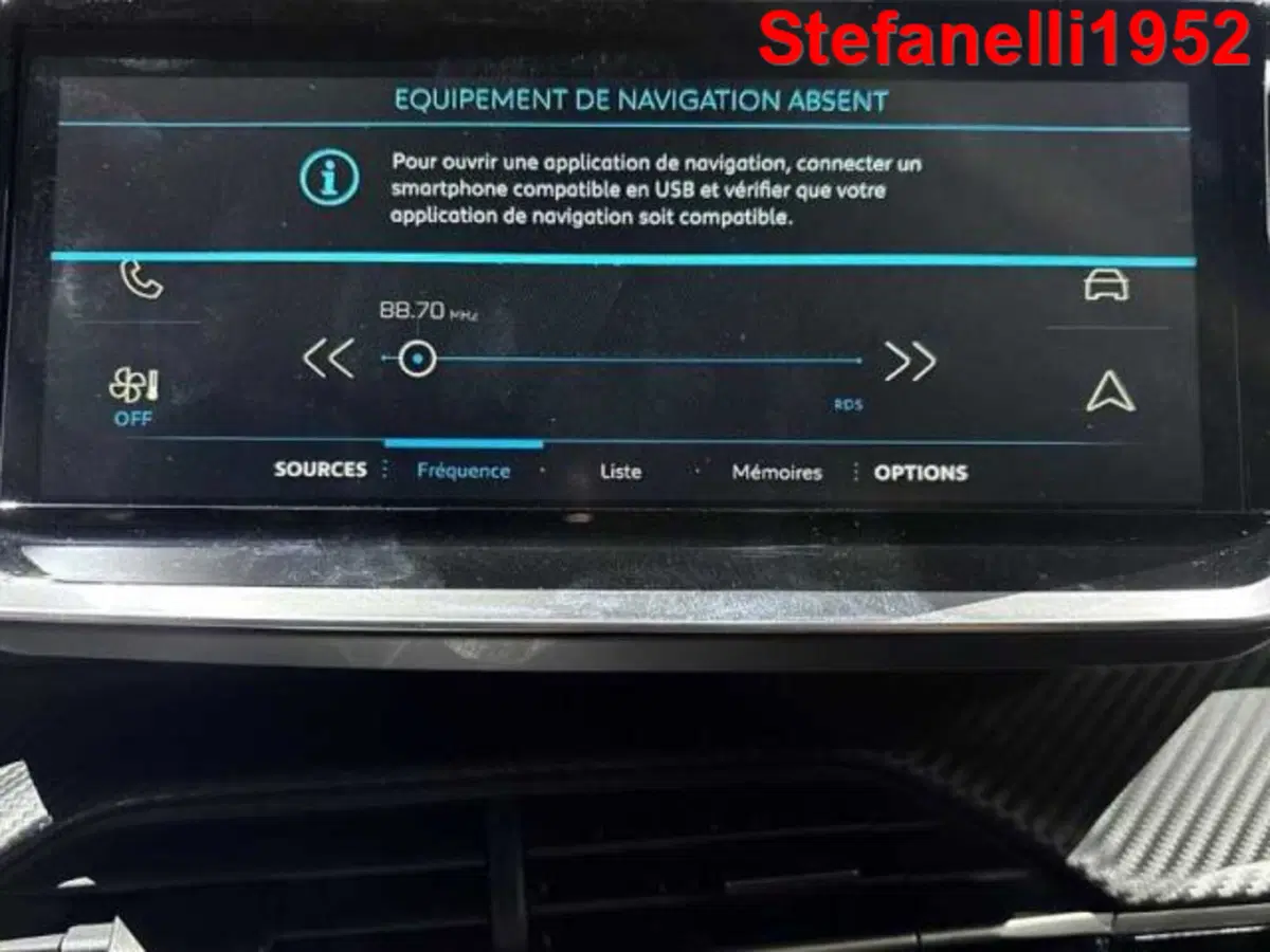 Peugeot 2008 nuova a Bologna (17)