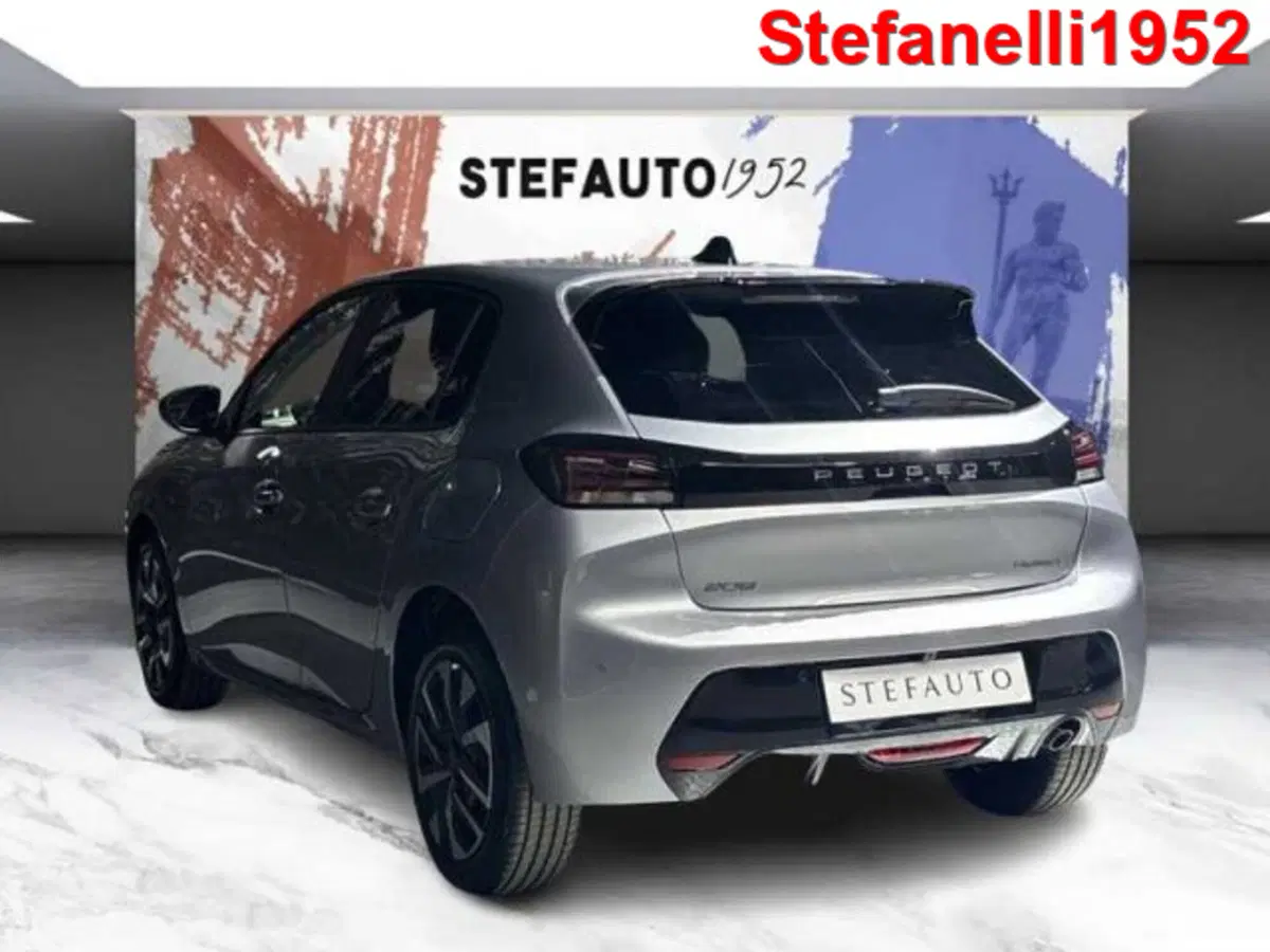 Peugeot 208 nuova a Bologna (5)