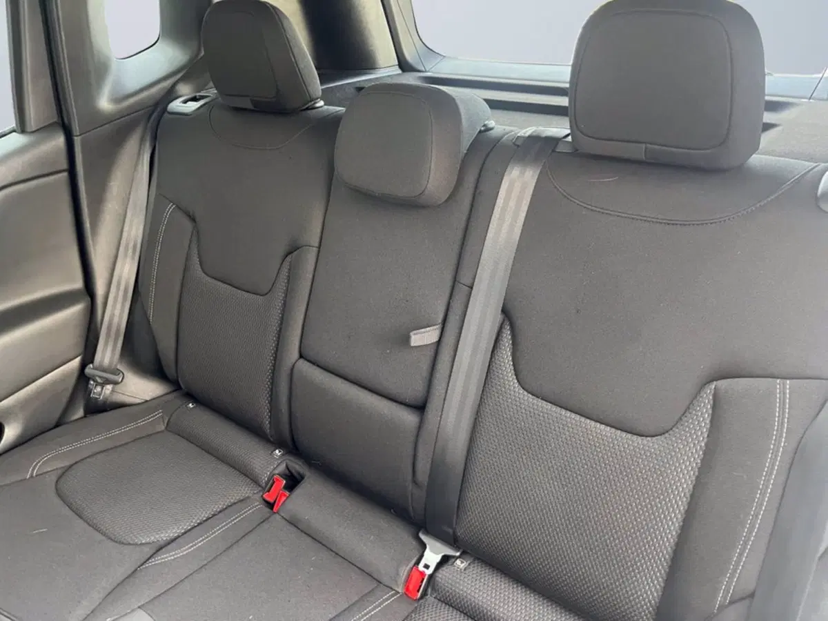 Jeep Renegade usata a Milano (12)