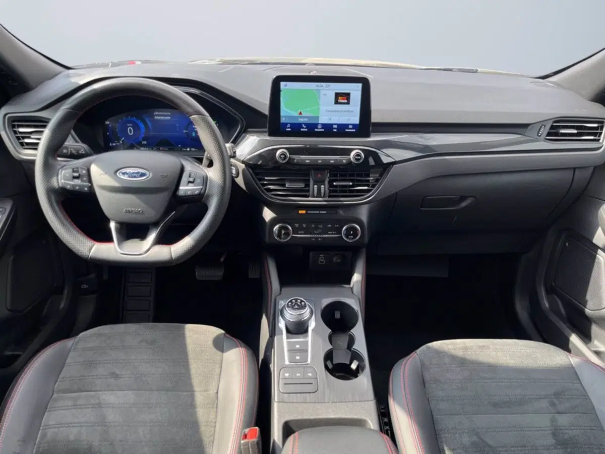 Ford Kuga usata a Milano (11)