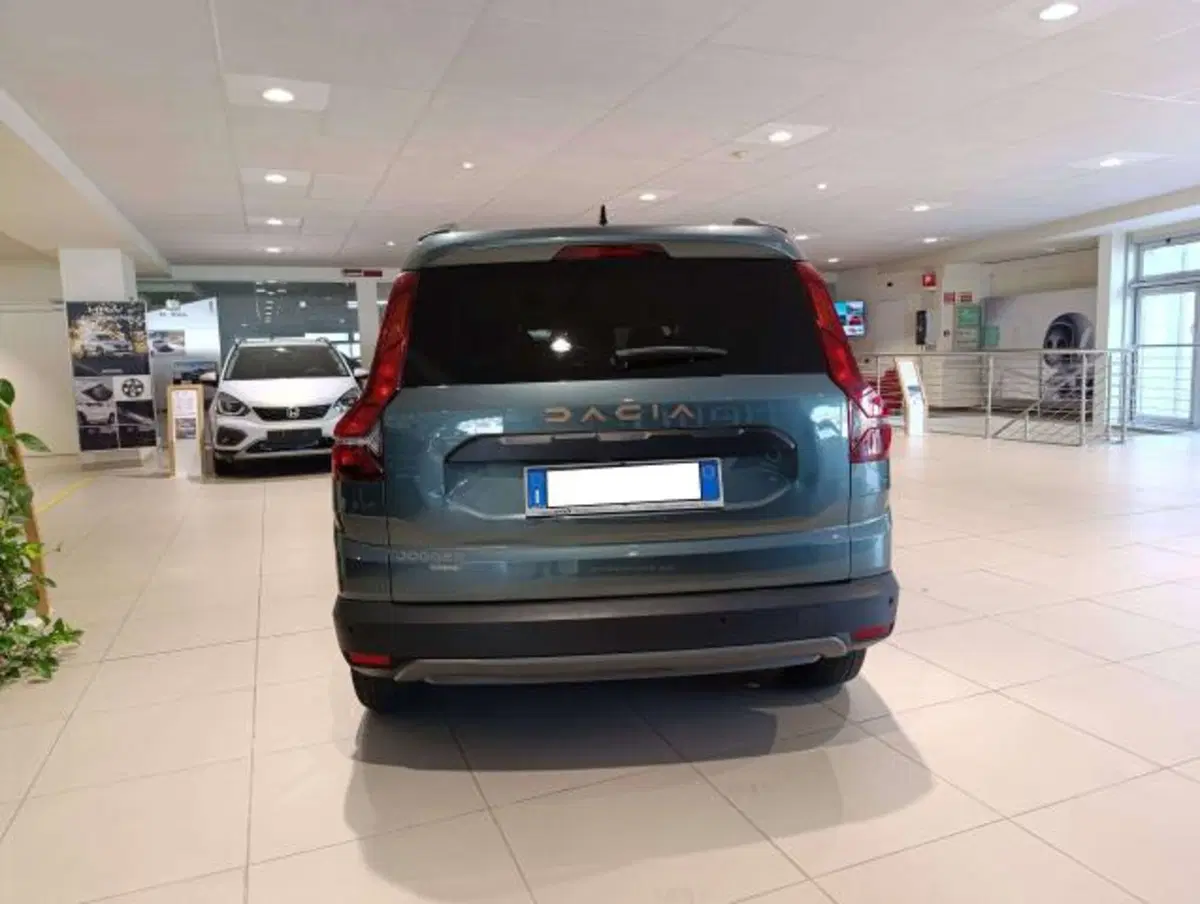 Dacia Jogger usata a Savona (4)
