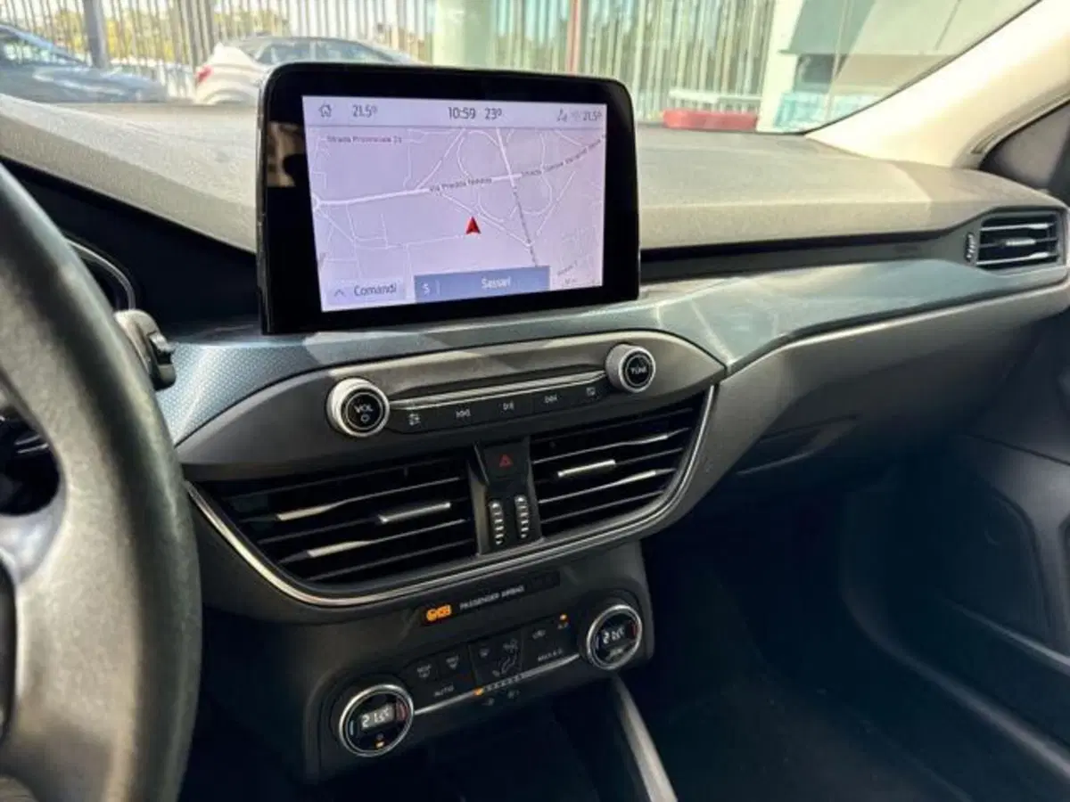 Ford Focus usata a Sassari (9)
