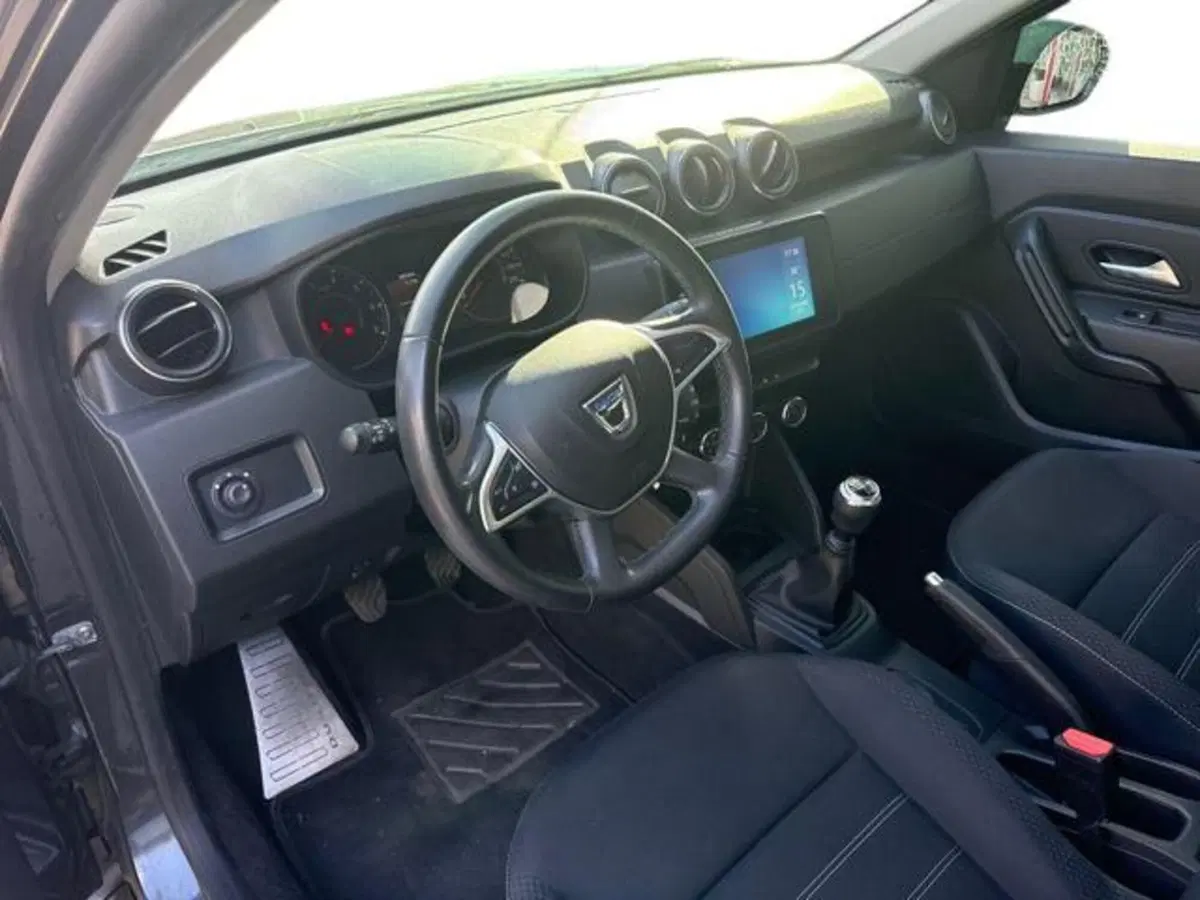 Dacia Duster usata a Sassari (6)