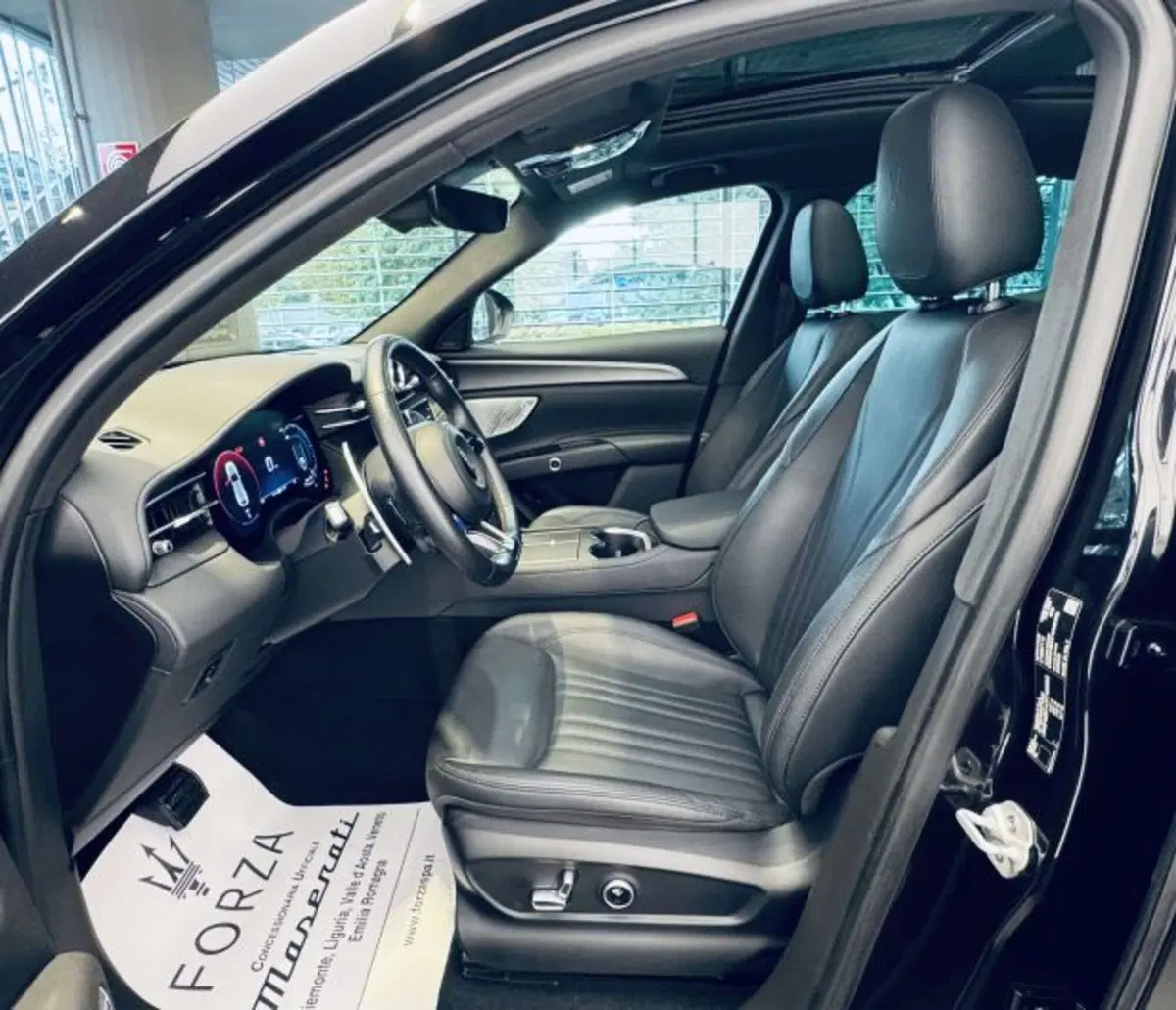Maserati Grecale usata a Torino (10)