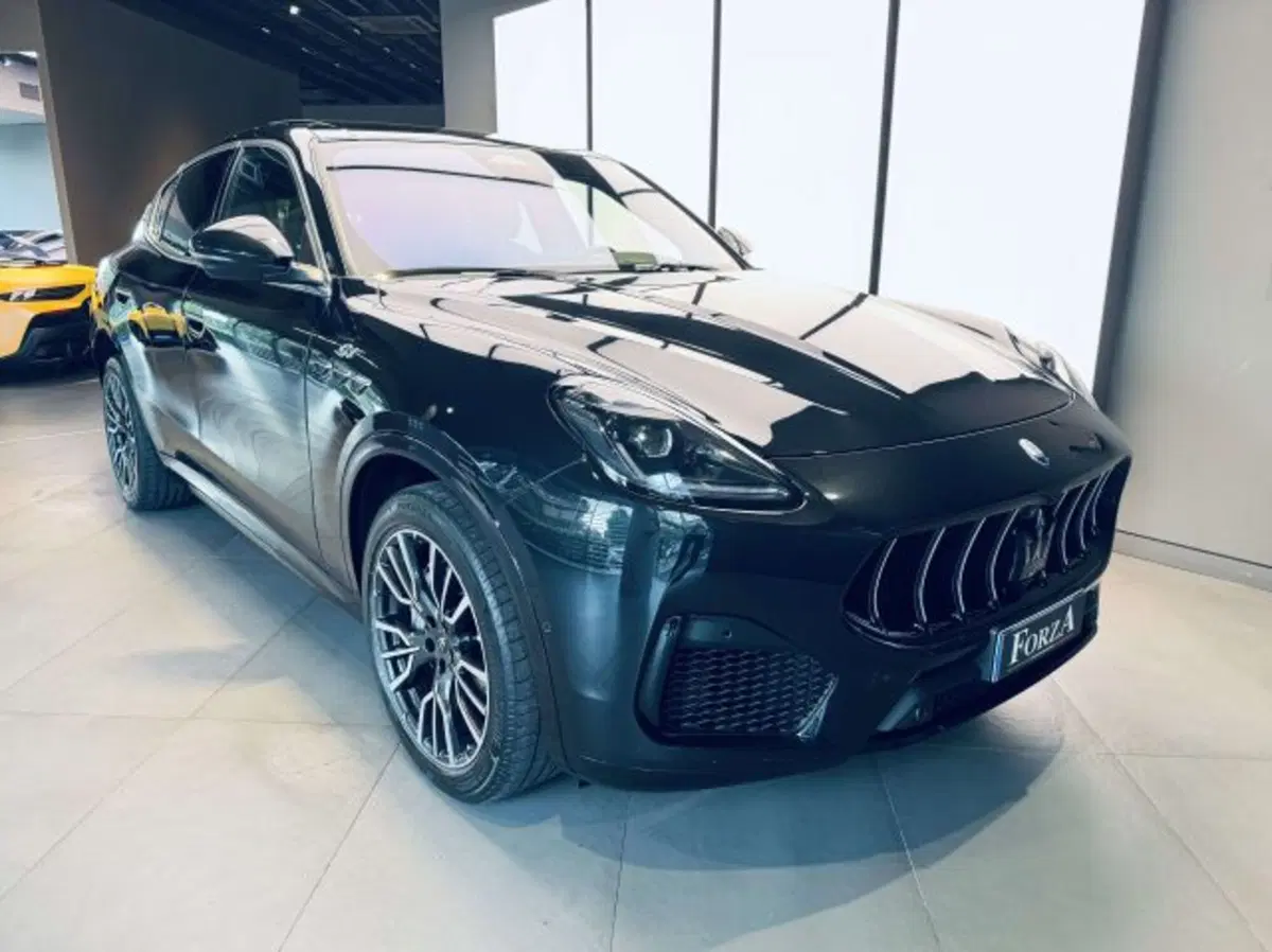 Maserati Grecale usata a Torino (3)
