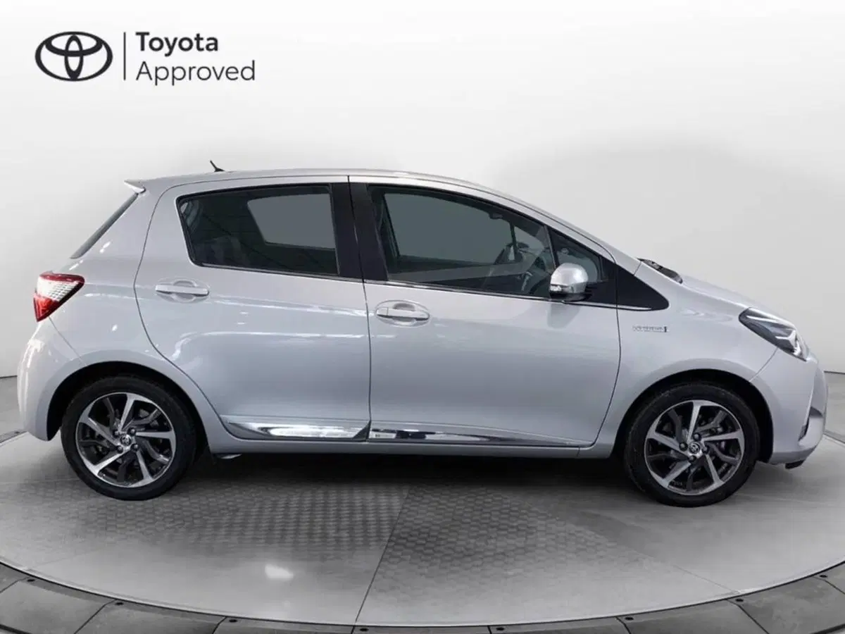 Toyota Yaris usata a Torino (4)