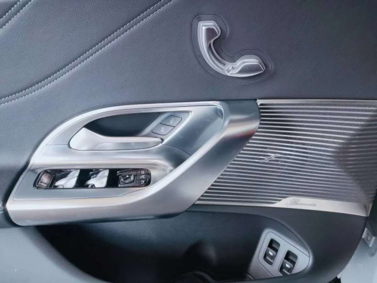 Mercedes-Benz Classe C nuova a Teramo (11)