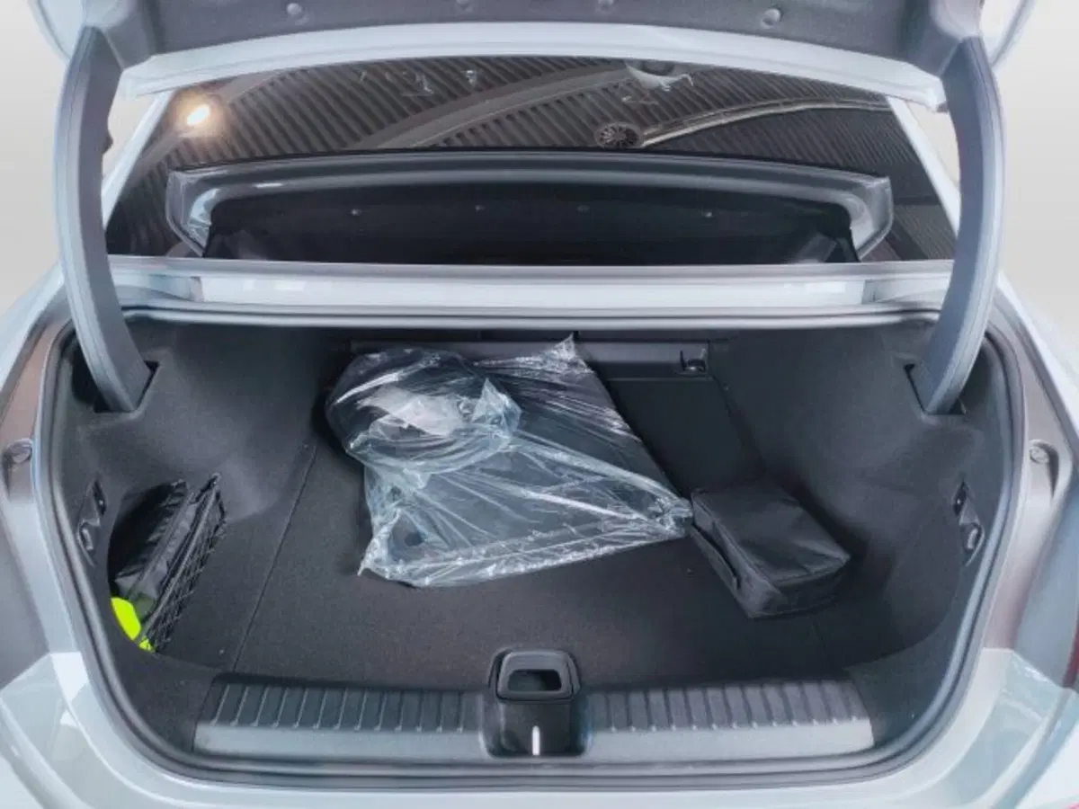 Mercedes-Benz Classe C nuova a Teramo (7)