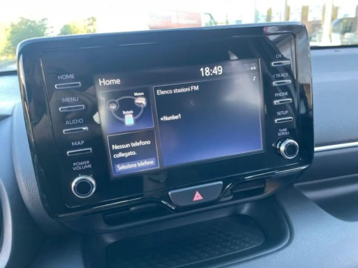 Toyota Yaris usata a Vercelli (10)