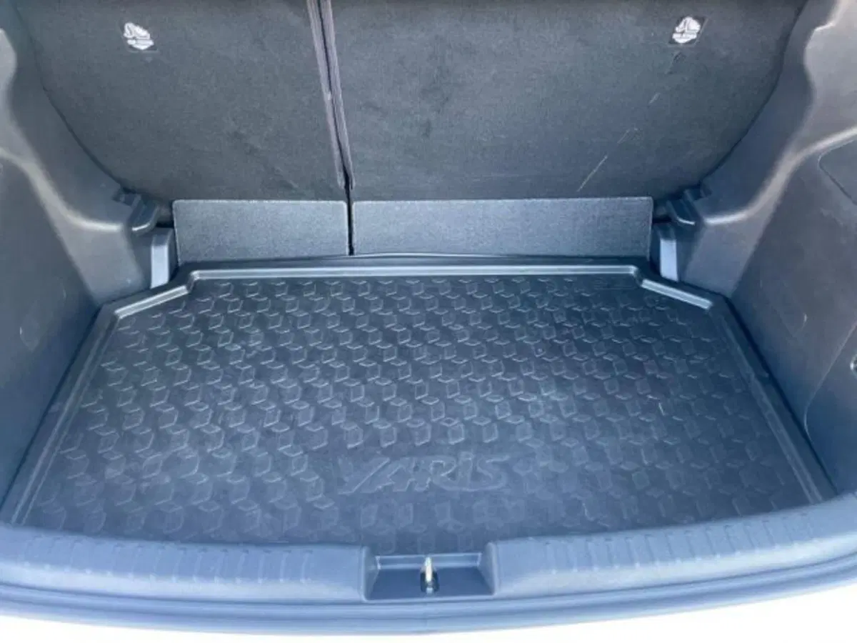 Toyota Yaris usata a Vercelli (6)