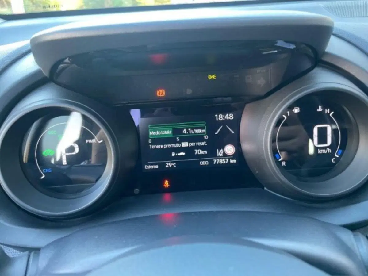 Toyota Yaris usata a Vercelli (9)