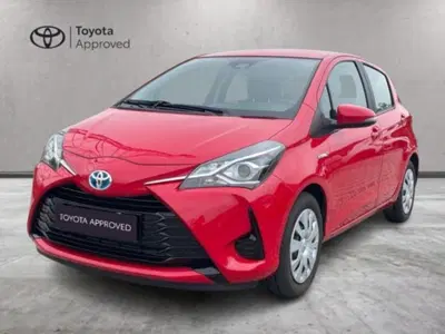 Toyota Yaris 1.5 Hybrid 5 porte Cool del 2018 usata a Albano Vercellese