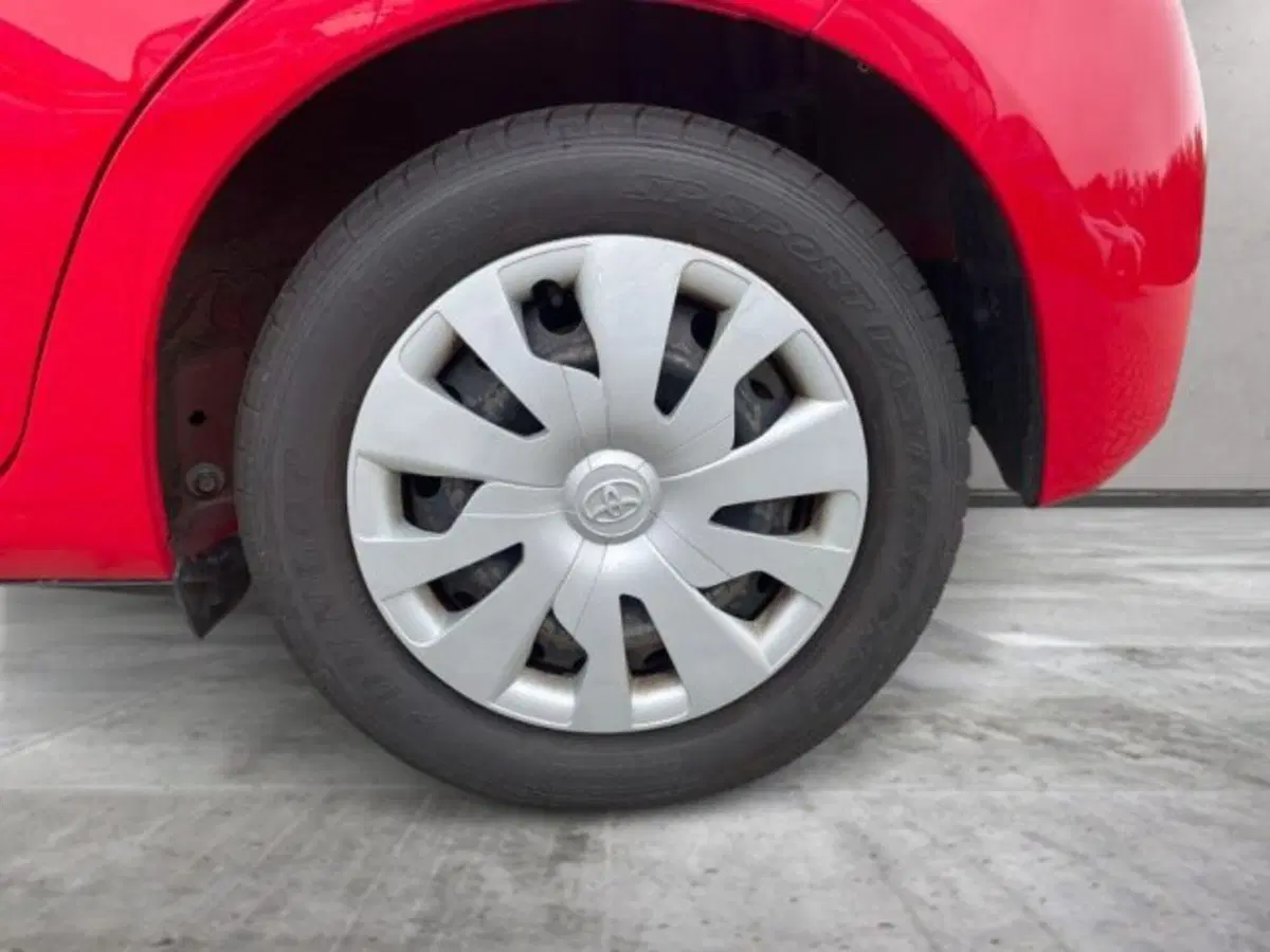 Toyota Yaris usata a Vercelli (14)