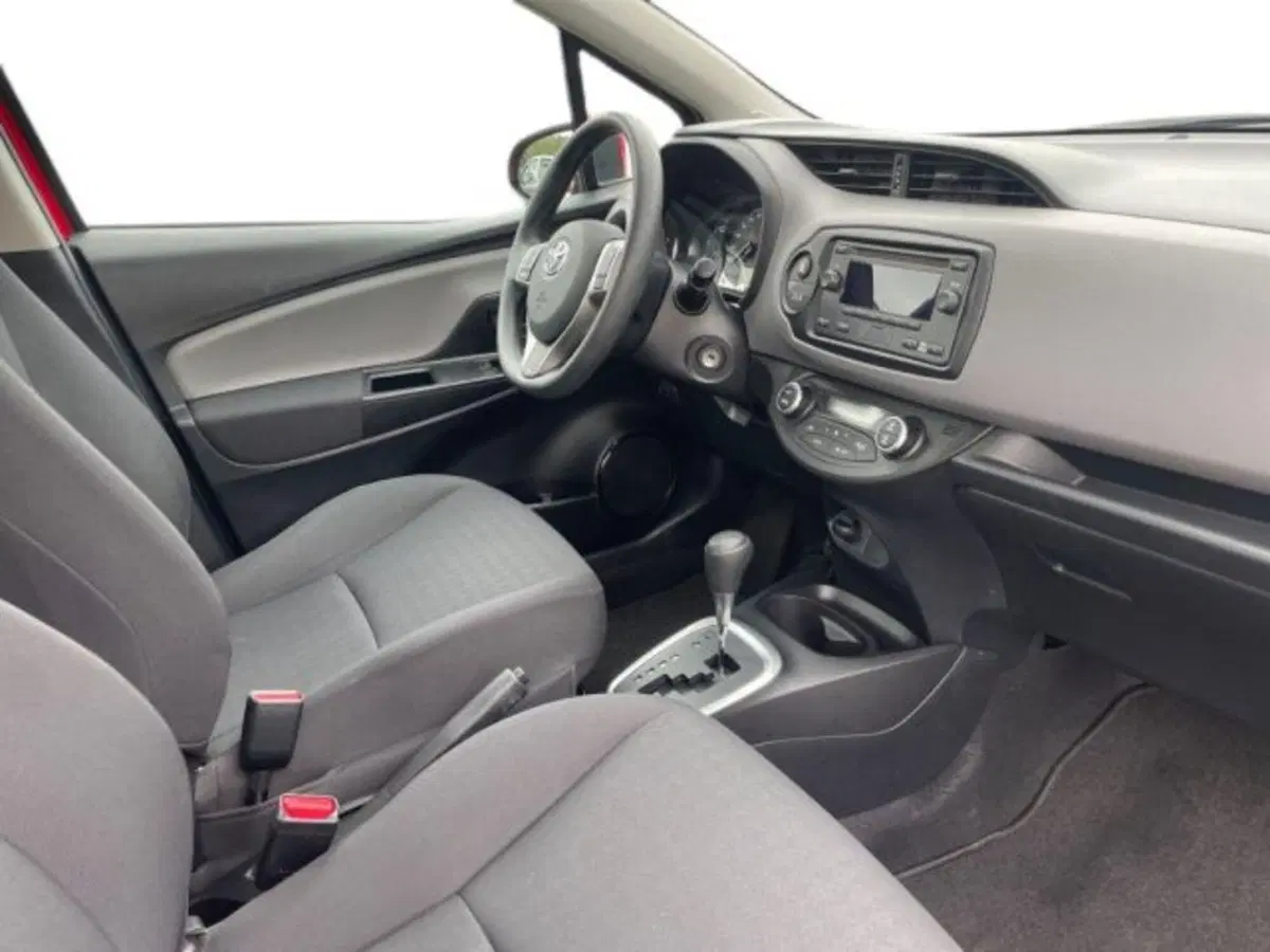Toyota Yaris usata a Vercelli (15)