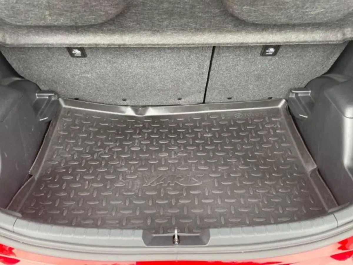 Toyota Yaris usata a Vercelli (6)